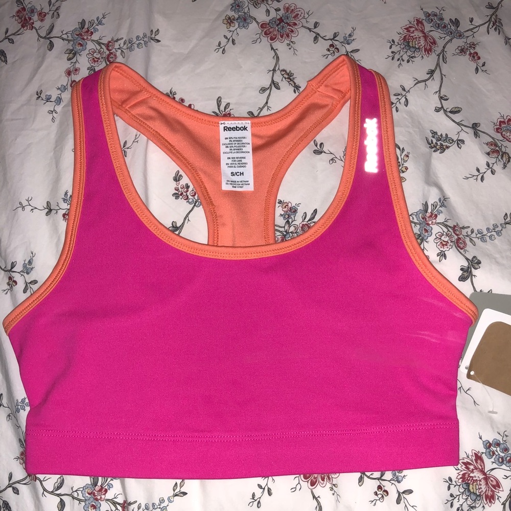 BNWT reversible Reebok sports bra
